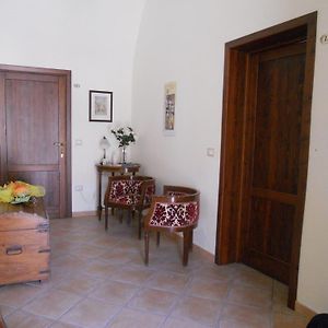 B&B Macrina